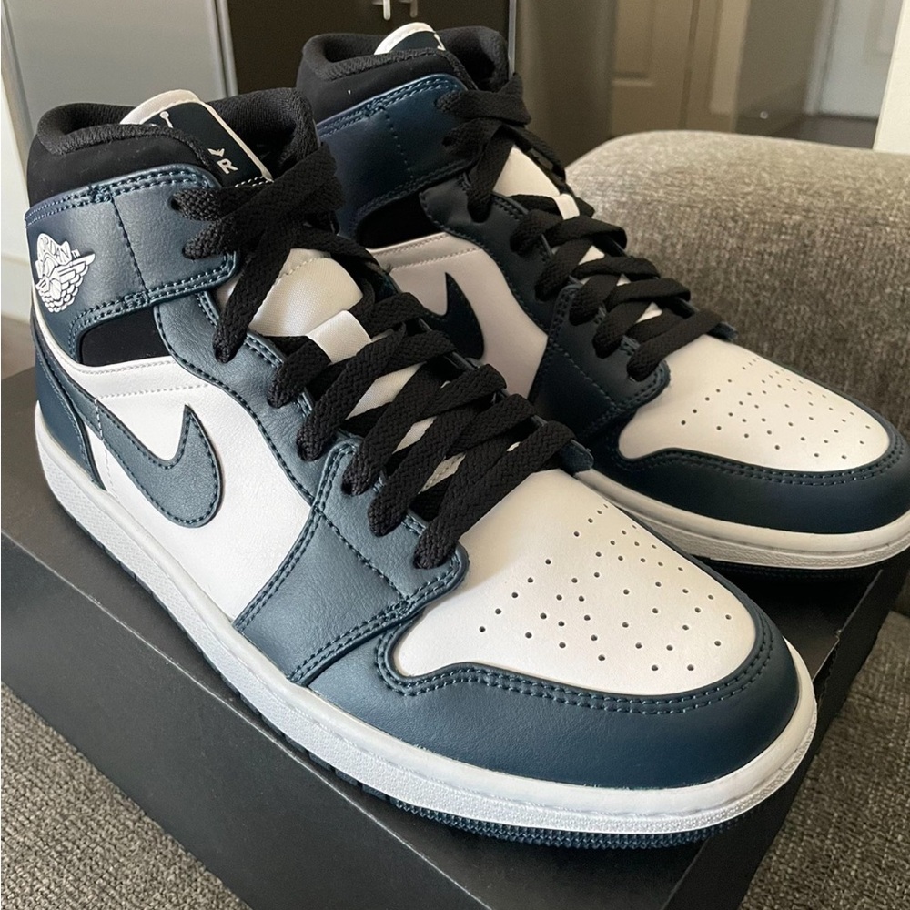 Air Jordan 1